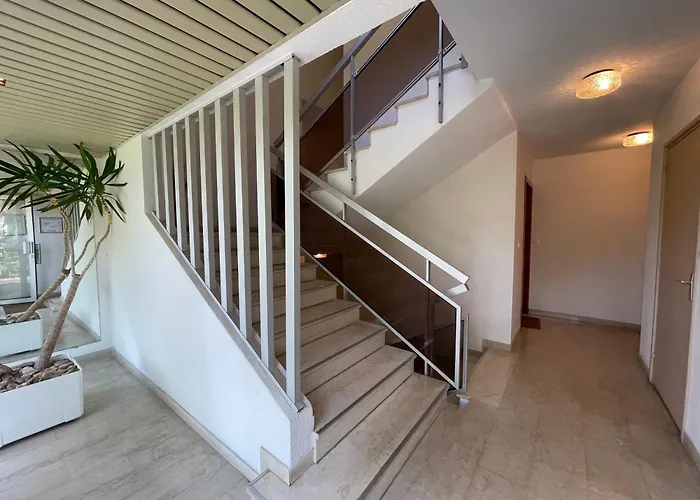 Portissol Climatise Avec Parking - Port & Plages A Pied * סנרי-סור-מר